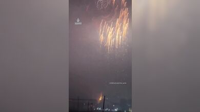 Selhání dronové show v Číně: hořící stroje padaly mezi diváky během oslav státního svátku