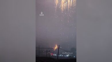 Selhání dronové show v Číně: hořící stroje padaly mezi diváky během oslav státního svátku