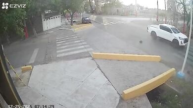 Vážná dopravní nehoda v Chimbasu: Motocyklista utrpěl těžké poranění hlavy