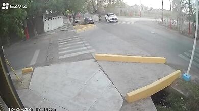 Vážná dopravní nehoda v Chimbasu: Motocyklista utrpěl těžké poranění hlavy