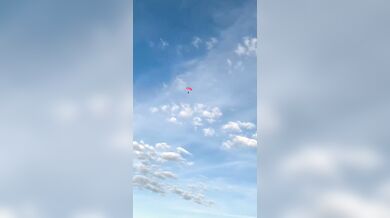 Tvrdé a bolestivé přistání při skydivingu