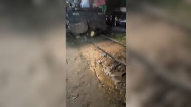 Uklouznutí před projíždějícím vlakem...