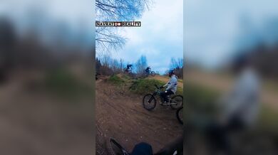 Bolestivá nehoda při skoku na kole