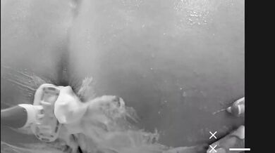 Žádná péče o pleť se na její obličej nepostará lépe než jeho sperma