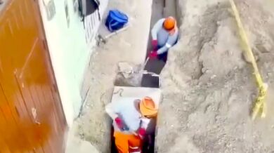 Dělník zůstal uvězněn po zřícení betonové konstrukce při rekonstrukci