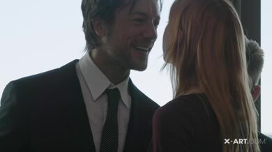 Dva páry oslavují skupinovým sexem