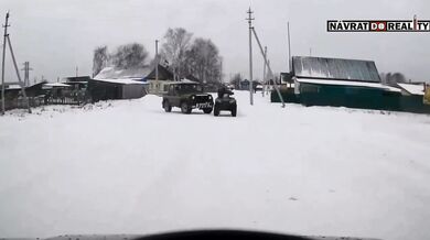 Blbec na čtyřkolce