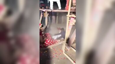 Zde přichází manželka...