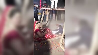 Zde přichází manželka...