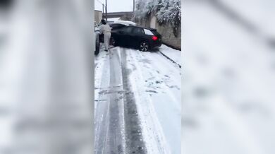 Pozor, klouže to! #25