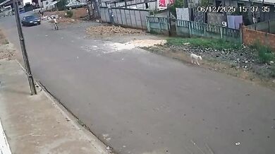 Auto v Brazílii srazilo malého cyklistu a ujelo z místa nehody