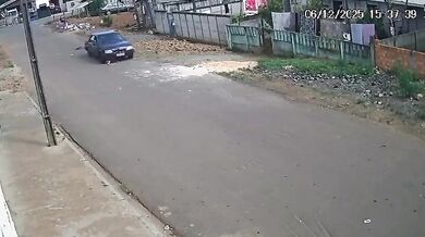 Auto v Brazílii srazilo malého cyklistu a ujelo z místa nehody