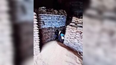 Smrtelná nehoda ve skladu v Indii