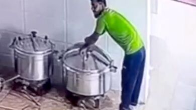 Nehoda s tlakovým hrncem v kuchyni