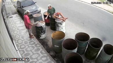 Výbuch sudu s hořlavinou - Prostě to musel zkusit...