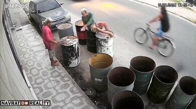 Výbuch sudu s hořlavinou - Prostě to musel zkusit...