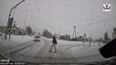 Sražení nezletilé dívky na přechodu