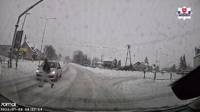 Sražení nezletilé dívky na přechodu