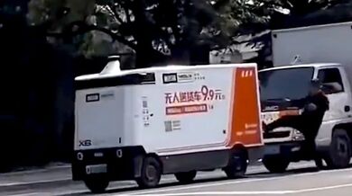 Kompilace failů čínských autonomních přepravních dodávek