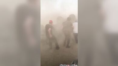 Nepovedený drag racing s terénním vozidlem