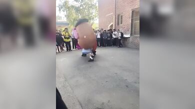 Originální pouliční rvačka