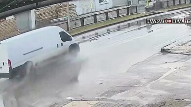 Smrtelná nehoda na přechodu pro chodce v turecké Adaně