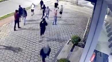 Organizovaná krádež motocyklů z prodejny