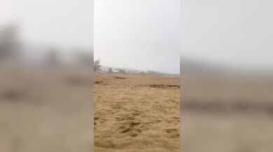 Tři američtí chlapci zasaženi bleskem na pláži