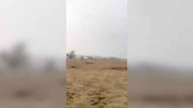 Tři američtí chlapci zasaženi bleskem na pláži