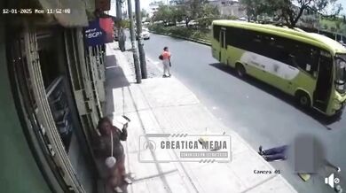 Tragická nehoda v Arequipě: Senior zemřel po srážce s minibusem