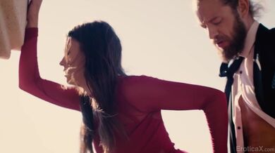 Kylie Rocket šuká venku