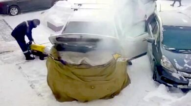 Důkladné zahřátí vymrzlého vozidla