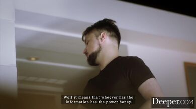 Dva muži vyhrají sex s manželkou jejich kamaráda