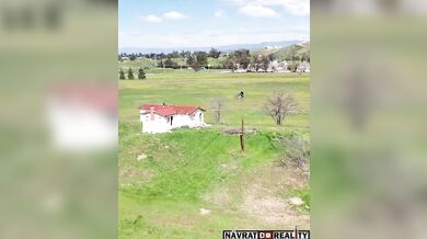 Nehoda na motorce při pokusu o přeskočení baráku