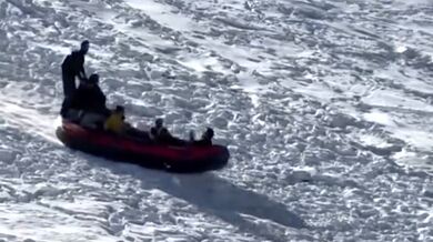 Jízda na raftu na sněhu...