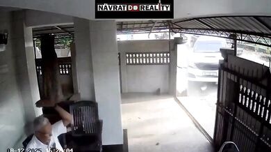 Střet motorkáře s odbočujícím SUV