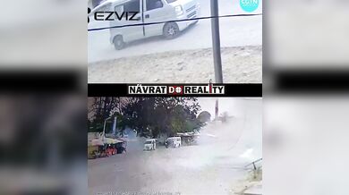 Útok na kolonu filipínského starosty