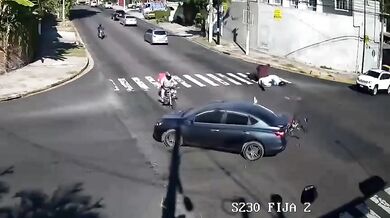 Hromadná nehoda motocyklů