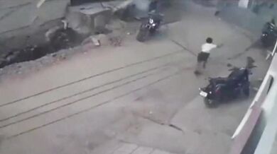 O fous #577 – Únik před padajícím elektrickým sloupem