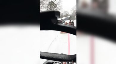 Blbnutí na zledovatělé silnici