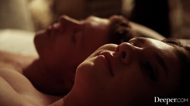 Gabbie Carter skončila v brutálním sevření a nechala si vymrdat obě dírky dvěma tlustými kládami