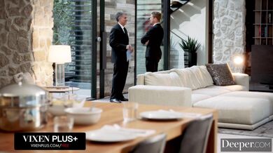 Gabbie Carter skončila v brutálním sevření a nechala si vymrdat obě dírky dvěma tlustými kládami