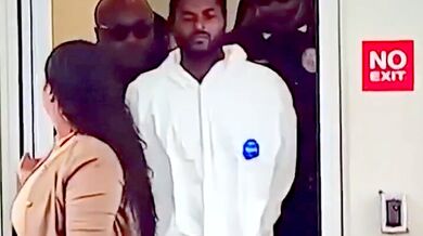 Recidivista ze sexuální trestné činnosti se v Miami dopustil dalšího napadení, tentokrát i vůči policistce