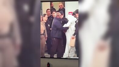 Recidivista ze sexuální trestné činnosti se v Miami dopustil dalšího napadení, tentokrát i vůči policistce