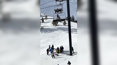 Pád dvanáctileté dívky z lanovky v Mammothu skončil bez vážných zranění