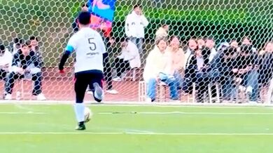 Profesionální fotbalista...