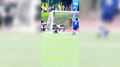 Profesionální fotbalista...