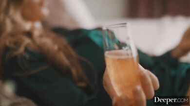 Výstřední kráska Nicole se dočkala přesně takové obsluhy po jaké celou dobu toužila