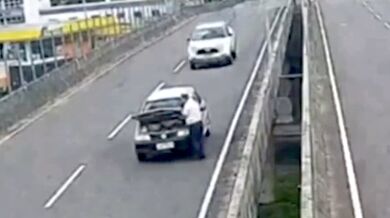 Tragická nehoda na viaduktu v Brazílii: Muž zemřel po srážce a pádu z mostu