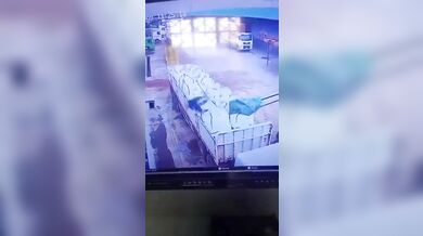 Pracovní nehoda #358 - Pád z návěsu